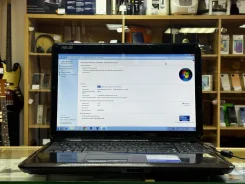 Asus K50IJ. 15.6", 2����, ��� 2048 ��, ���� 320���, WiFi: 1, Bluetooth: 1 ����