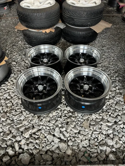 Niche Element. 8.0x15", 4x100, ET0, �� 73,1���. ����