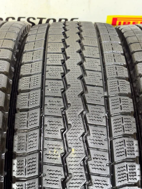Dunlop Winter Maxx LT03M. ������, ��� �����, 2023 ���, �/�, ����� 5 % ����