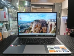 Tecno MegaBook K15SDA. 15.6", 2����, ��� 16 ��, ���� 1 024���, WiFi: 1, Bluetooth: 1, ����������� �� 4��. ����