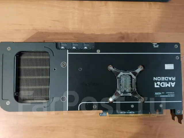 Radeon RX 9070 XT ����