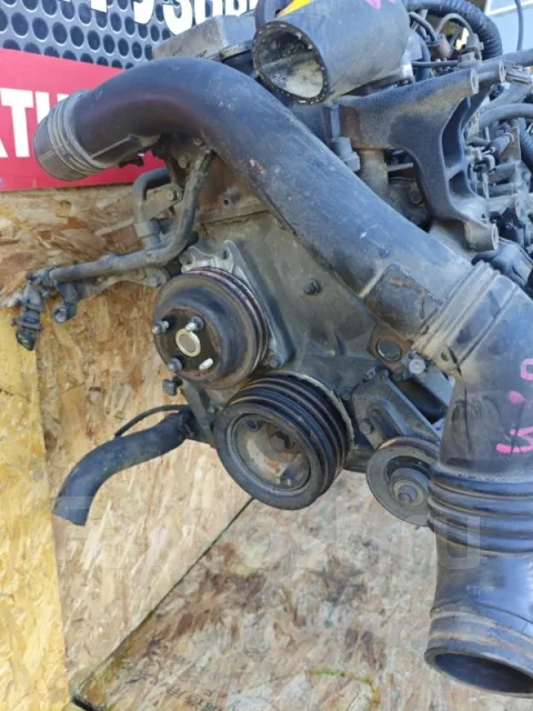 ��������� Mitsubishi Canter 1995 FD501B2A 4M40 ����