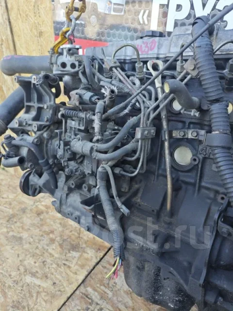 ��������� Mitsubishi Canter 1995 FD501B2A 4M40 ����