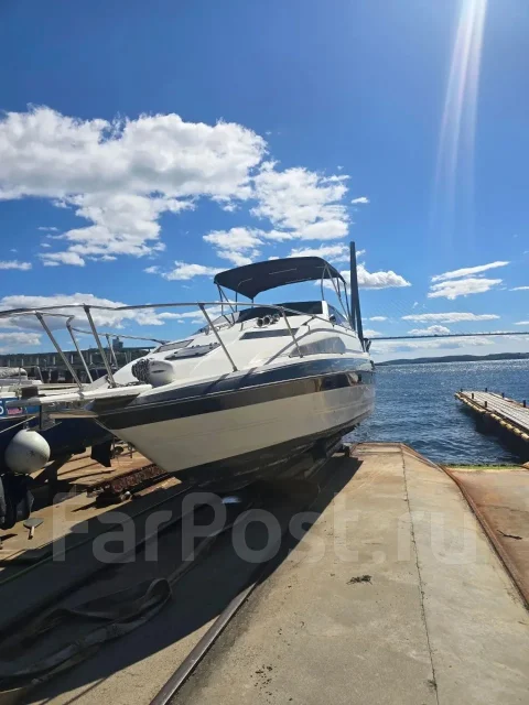 Bayliner. 1988 ���, ����� 7,4��., ��������� ���������, 300��.�., ������ ����