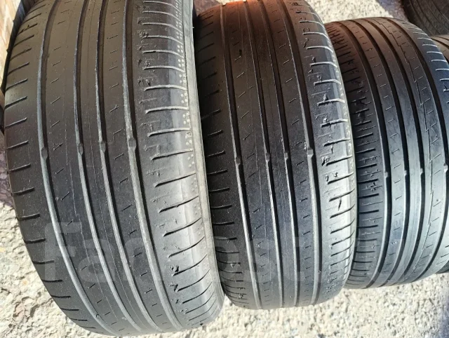 Yokohama BluEarth E50. ������, �/�, ����� 40 % ����