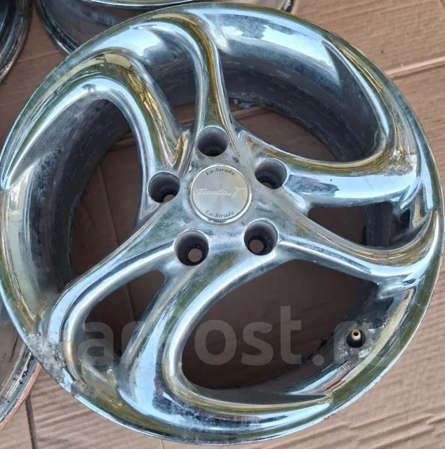 Strada. 7.0x16", 5x114.3, ET45, �� 71,1���. ����