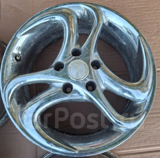 Strada. 7.0x16", 5x114.3, ET45, �� 71,1���. ����