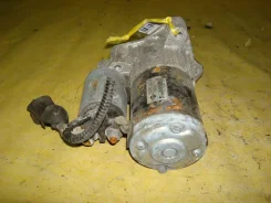 ������� Nissan March K13 233001HC1D ����