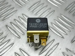���� 53 Volkswagen Golf 141951253B MK4 141951253B ����