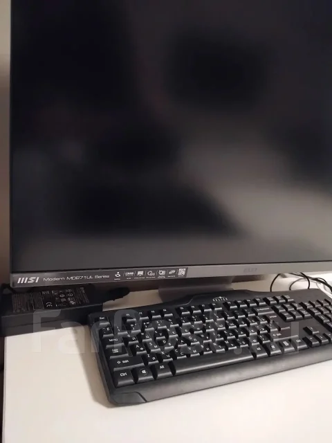MSI. 27" ����