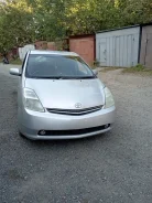 Toyota Prius ����