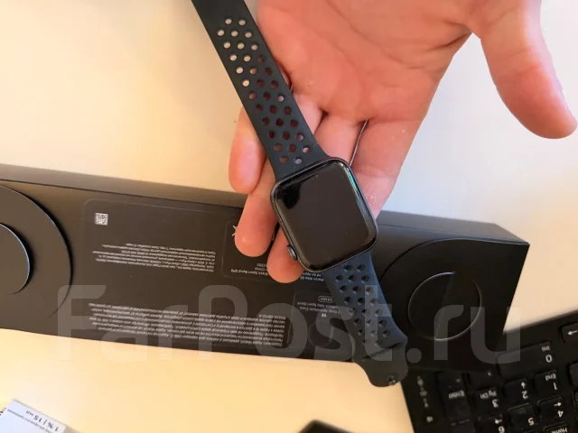 Apple Watch SE Nike ����