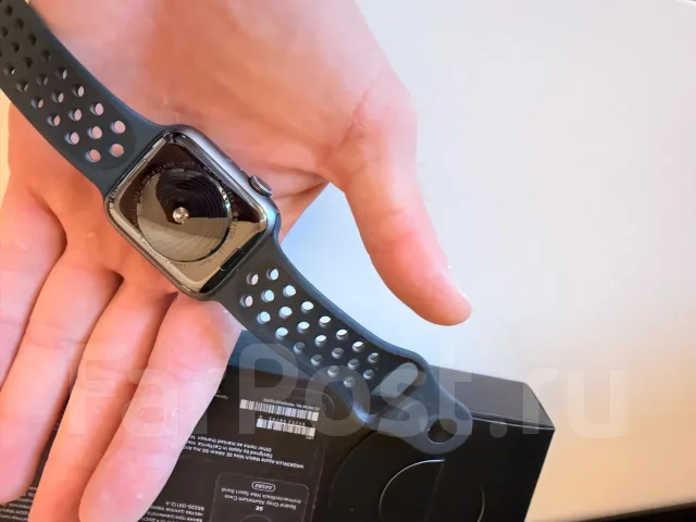 Apple Watch SE Nike ����