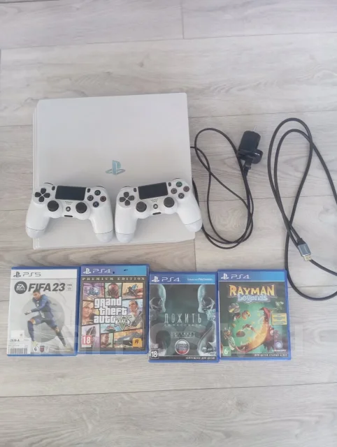 Sony PlayStation 4 Pro ����