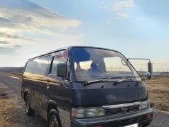 Nissan Caravan. ARME24 ����