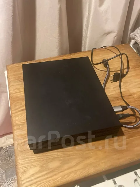 Microsoft Xbox One X ����