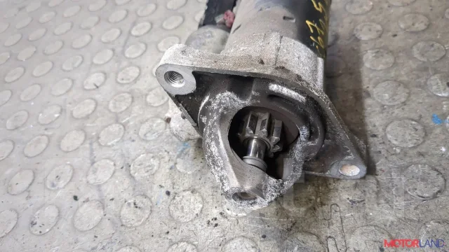 ������� Toyota Auris E15 2006-2012 22156622 281000T030 ����