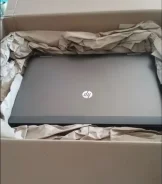 HP. 15.6", 2,4����, ��� 8 ��, ���� 256���, WiFi: 1, Bluetooth: 1, ����������� �� 8��. ����