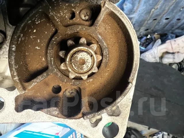������� Nissan Vanette / Mazda bongo R2 23300HC250 ����