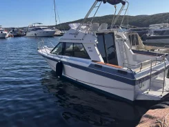 Yamaha SR-25. 1990 ���, ����� 8,25��., ��������� ������������, 230��.�., ������ ����