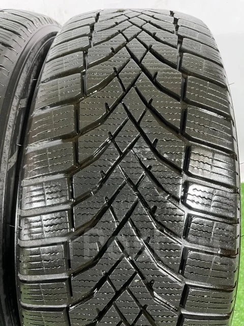 Dunlop Synchro Weather. �����������, 2024 ���, �/�, ����� 5 % ����