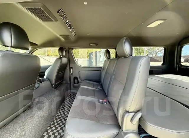 Toyota Hiace. �������, 4wd, 2.7 (160��.�.), ������, 190 000����. �� ����