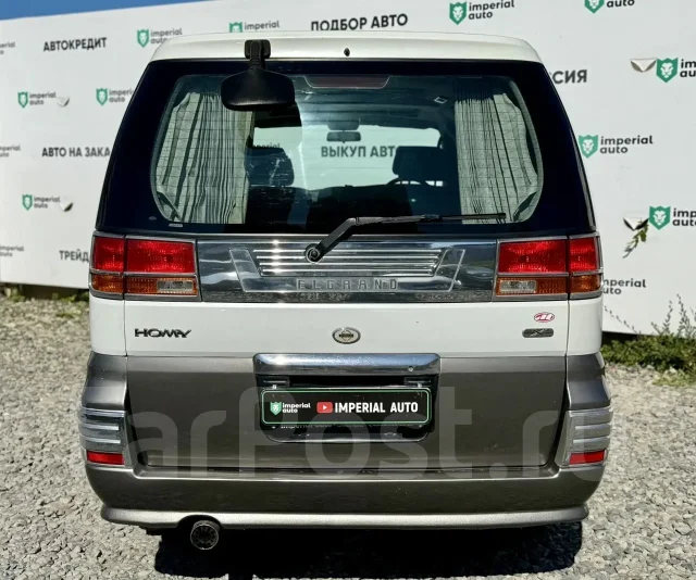 Nissan Elgrand. �������, 4wd, 3.3 (170��.�.), ������, 220 000����. �� ����