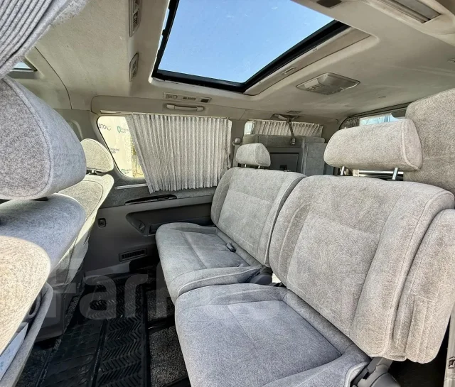 Nissan Elgrand. �������, 4wd, 3.3 (170��.�.), ������, 220 000����. �� ����