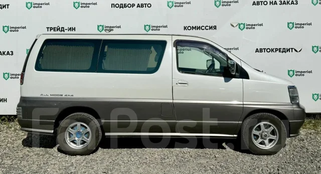 Nissan Elgrand. �������, 4wd, 3.3 (170��.�.), ������, 220 000����. �� ����