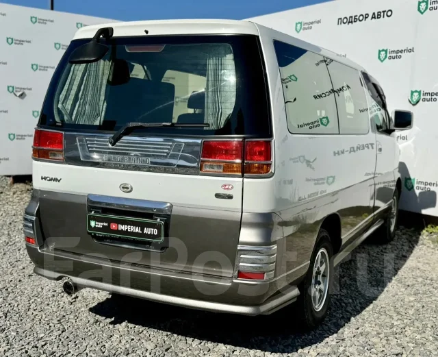 Nissan Elgrand. �������, 4wd, 3.3 (170��.�.), ������, 220 000����. �� ����