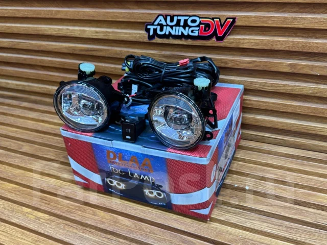 �������������� Toyota ������������� LED 8122012230 ����