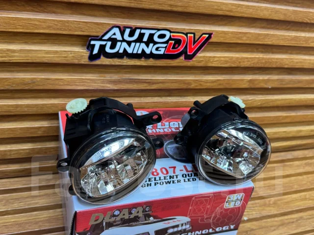 �������������� Toyota ������������� LED 8122012230 ����