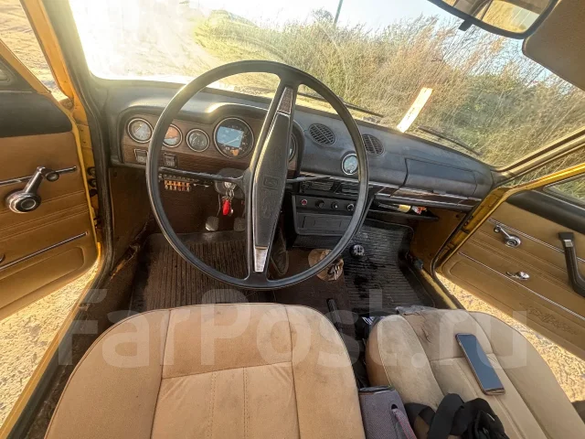 ���� 2106. ��������, ������, 1.3 (79��.�.), ������, 100 000����. �� ����