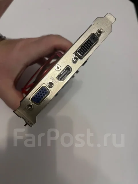 Radeon R7 250 ����