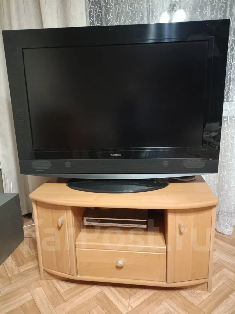 Thomson. LCD (��) ����