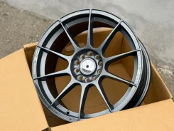 OZ Racing Superforgiata. 7.5x17", 5x108, 5x114.3, ET35, �� 73,1���. ����