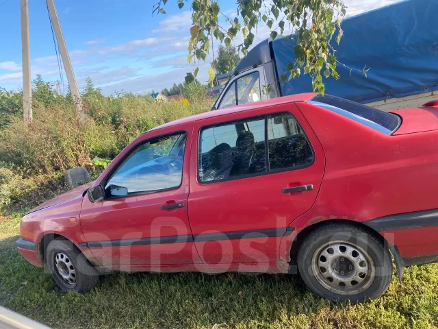 Volkswagen Vento ����