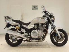 Yamaha XJR 1300