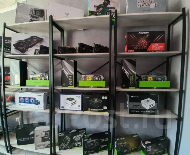 SO-DIMM DDR4. ����