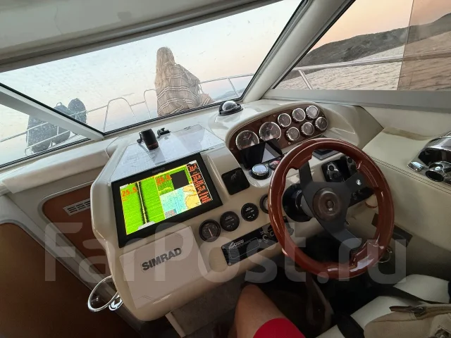 Sealine. 2004 ���, ����� 12��., ��������� ������������, 700��.�. ����