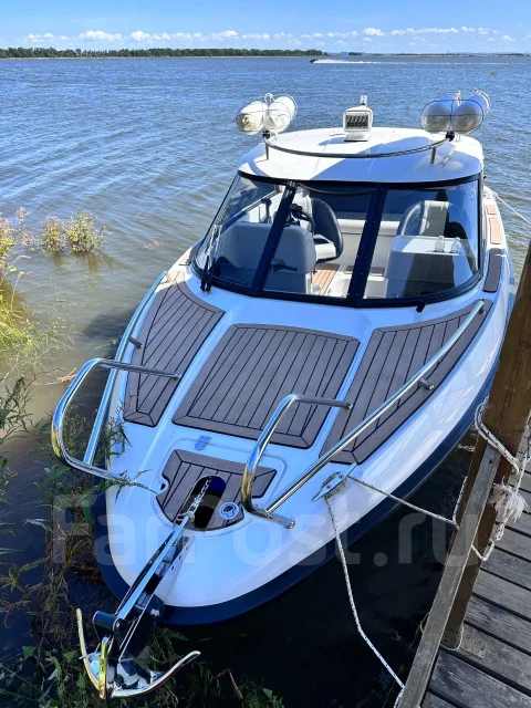 ���� Phoenix 600HT. 2023 ���, ����� 6��., ��������� ���������, 140��.�., ������ ����