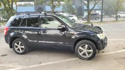 Suzuki Escudo. �������, 4wd, 2.4 (166��.�.), ������, 179����. �� ����
