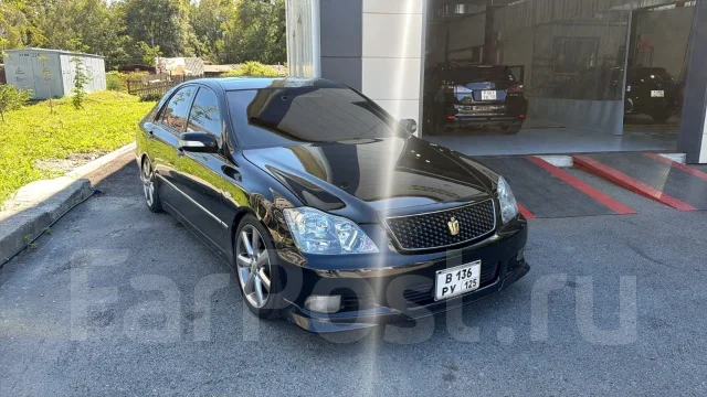 Toyota Crown. �������, ������, ������, 300 000����. �� ����