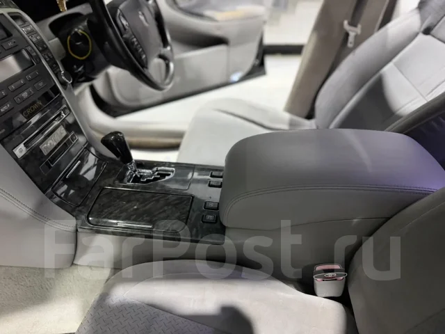 Toyota Crown. �������, ������, ������, 300 000����. �� ����