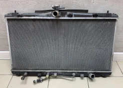 �������� �������� Toyota Camry ASV50 2016 164000V170 ����