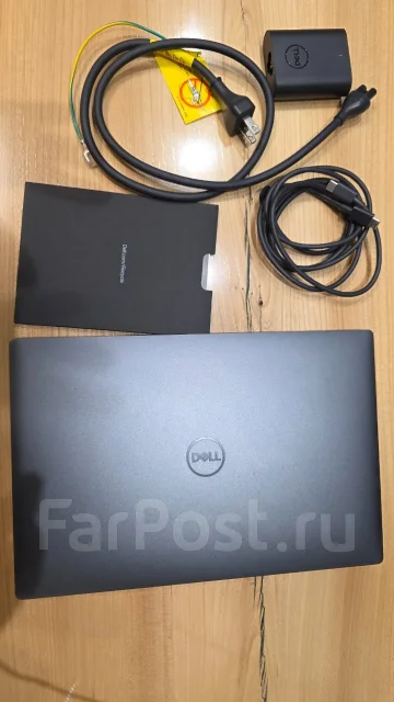 Dell XPS 13. 13.4", 5����, ��� 32 ��, ���� 2 024���, WiFi: 1, Bluetooth: 1 ����