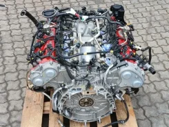 ��������� Ferrari GTC4 Lusso T 3.9 V8 F151M F154BD 754014000 754014000 ����
