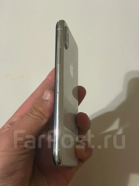 Apple iPhone X. �/�, 64 ��, ����������� ����