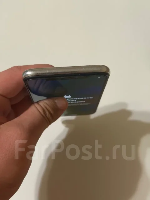Apple iPhone X. �/�, 64 ��, ����������� ����