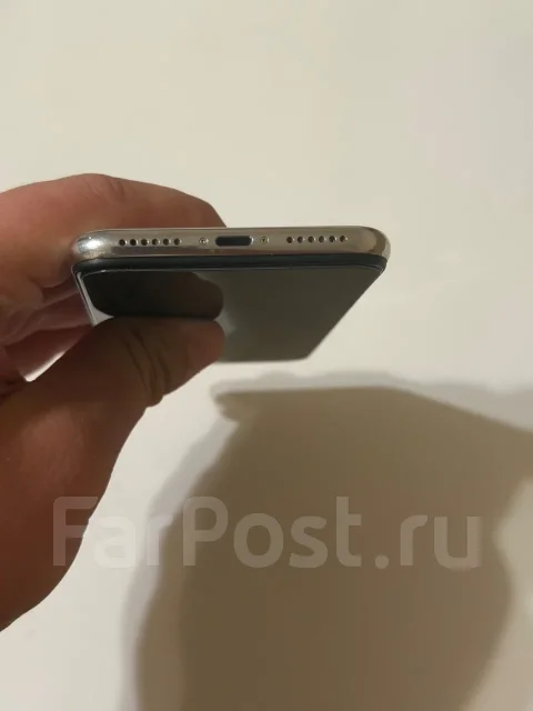 Apple iPhone X. �/�, 64 ��, ����������� ����